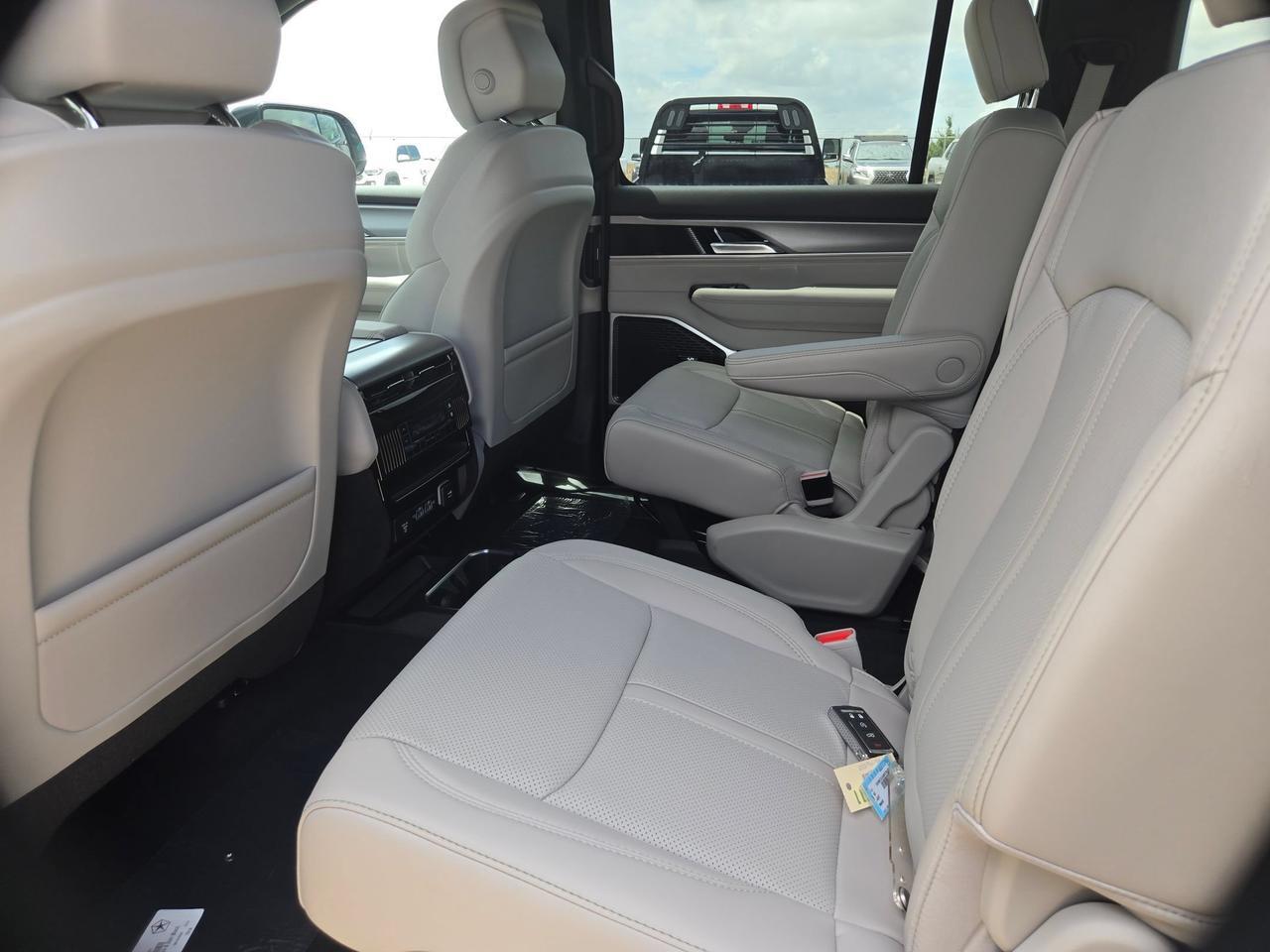 2026 Jeep Grand Wagoneer Castroville TX