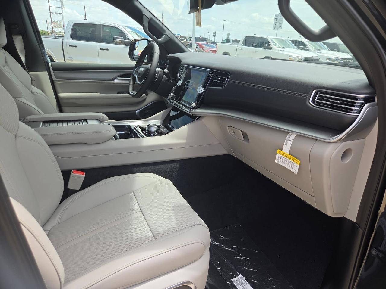 2026 Jeep Grand Wagoneer Castroville TX
