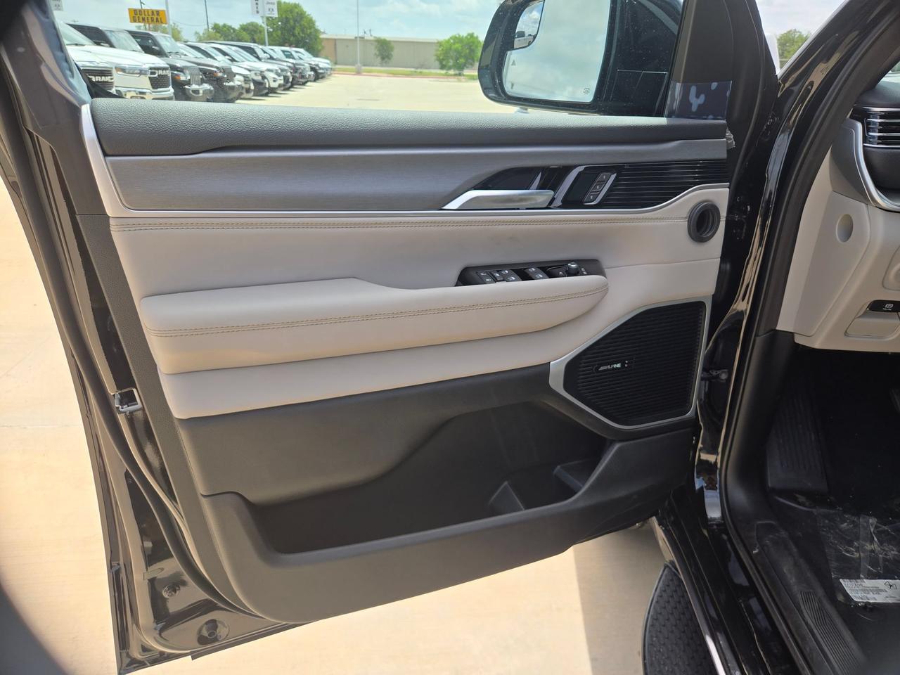 2026 Jeep Grand Wagoneer Castroville TX