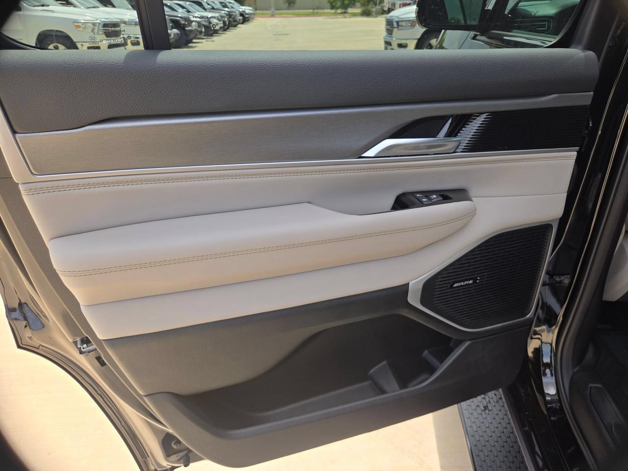 2026 Jeep Grand Wagoneer Castroville TX