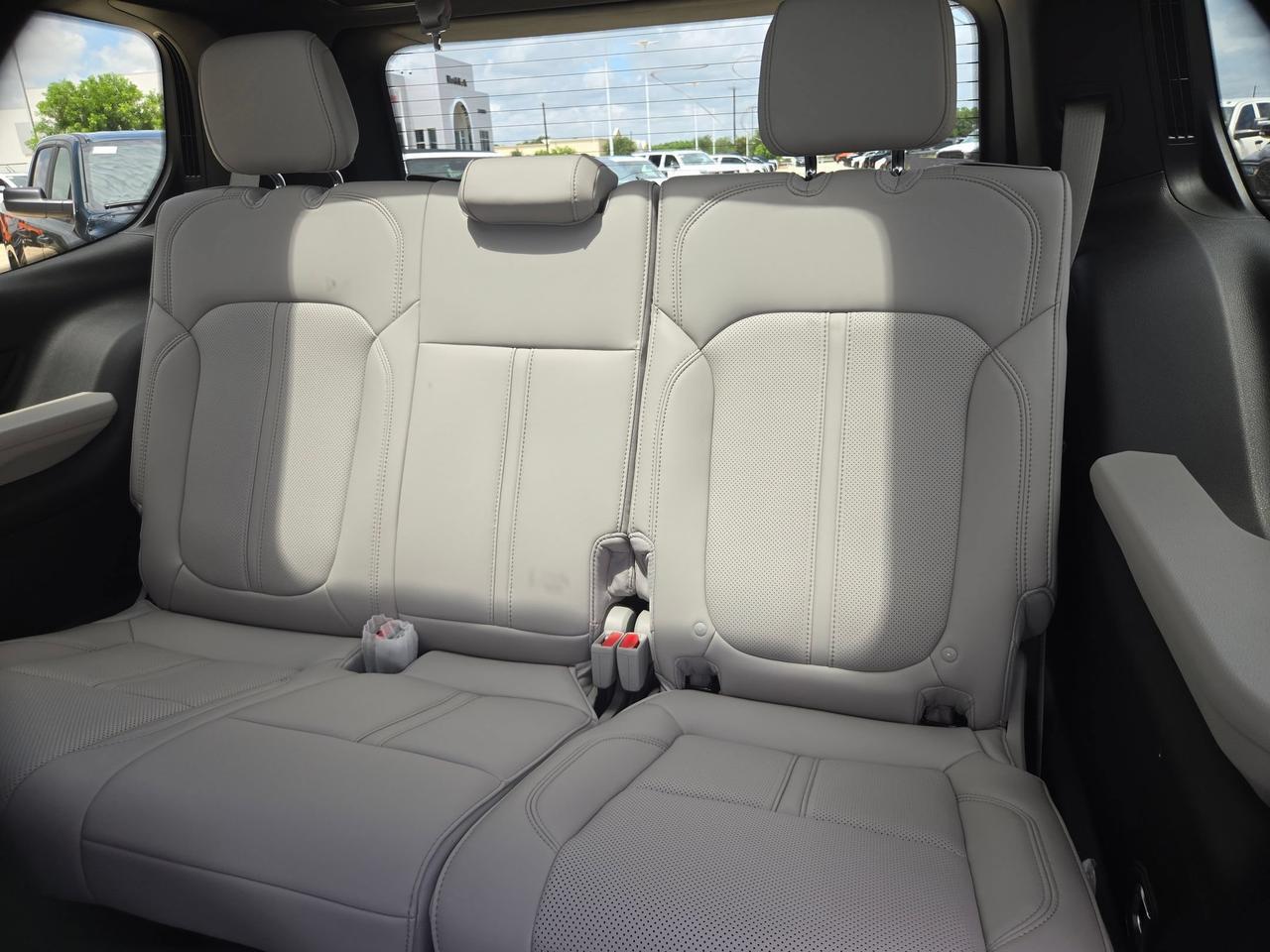 2026 Jeep Grand Wagoneer Castroville TX