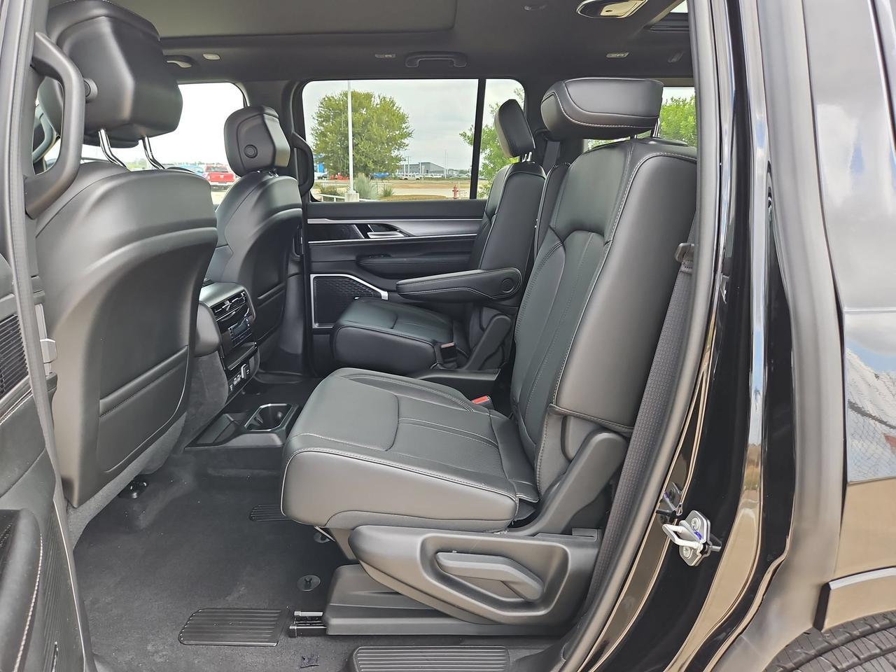 2026 Jeep Grand Wagoneer Castroville TX