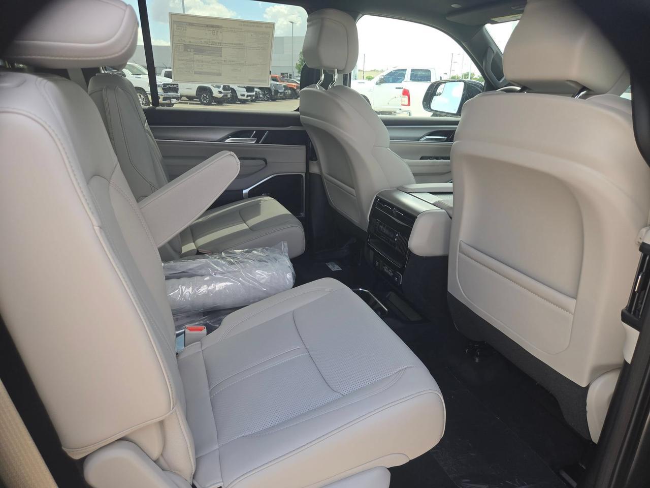 2026 Jeep Grand Wagoneer Castroville TX