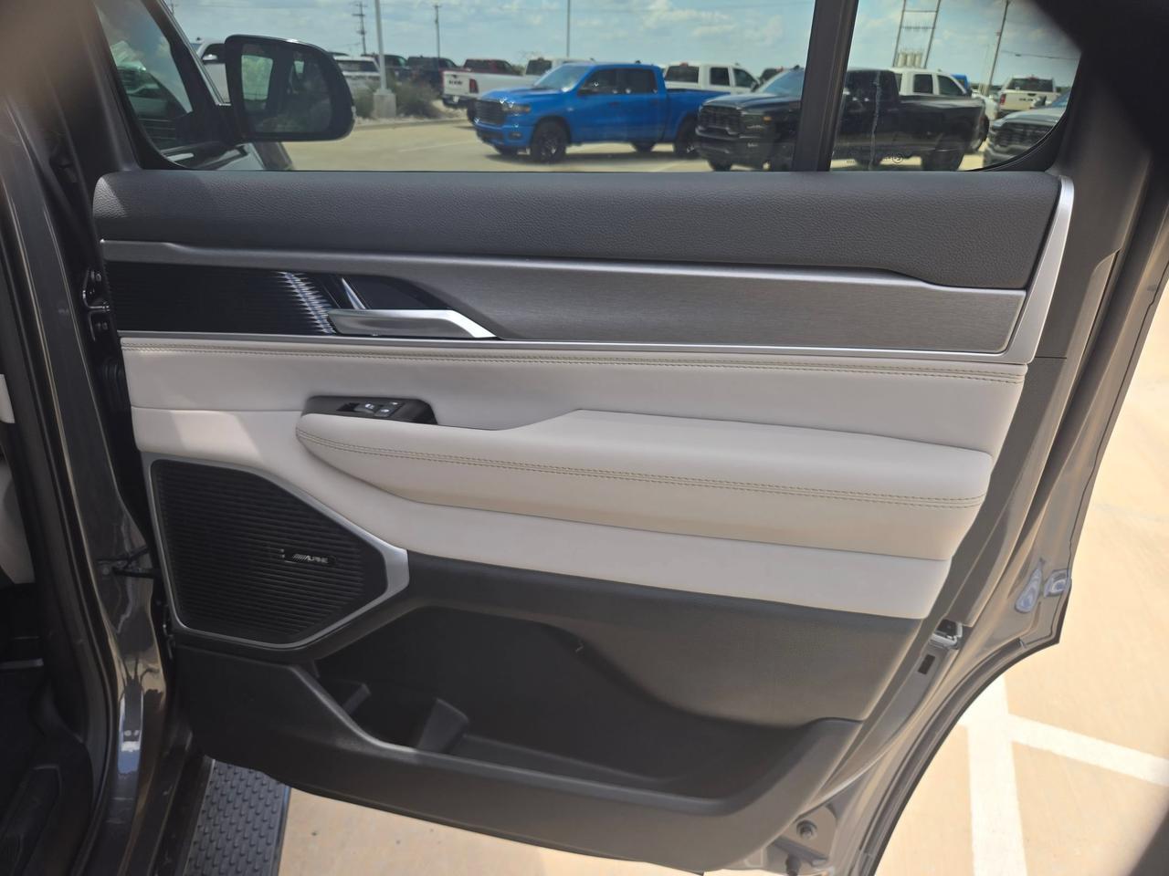 2026 Jeep Grand Wagoneer Castroville TX
