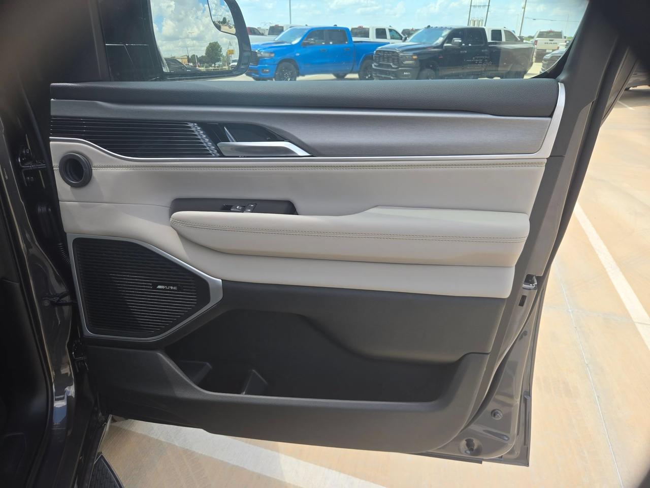 2026 Jeep Grand Wagoneer Castroville TX