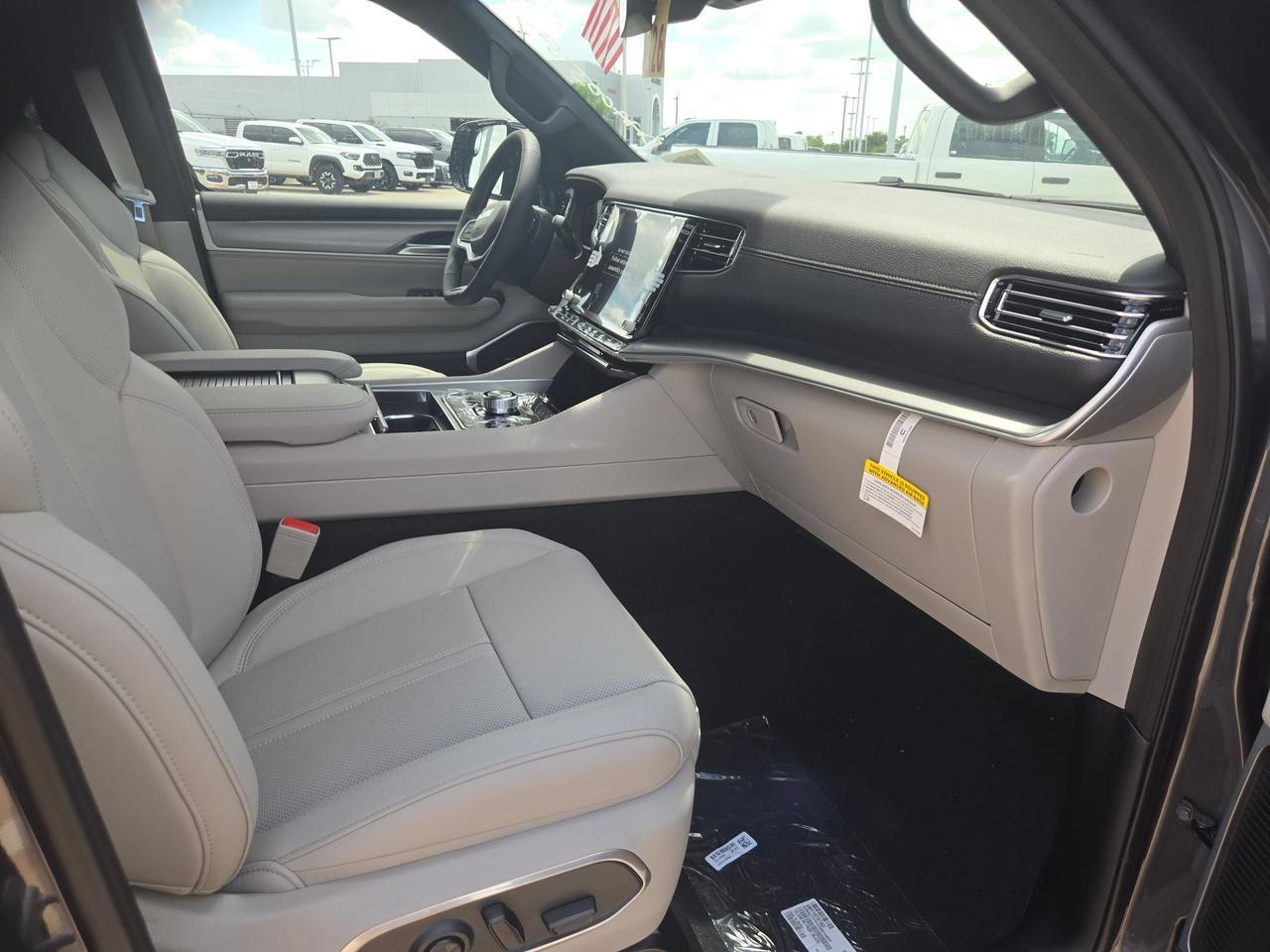 2026 Jeep Grand Wagoneer Castroville TX