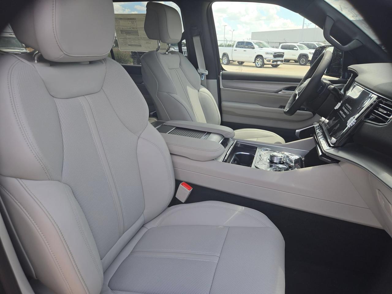 2026 Jeep Grand Wagoneer Castroville TX