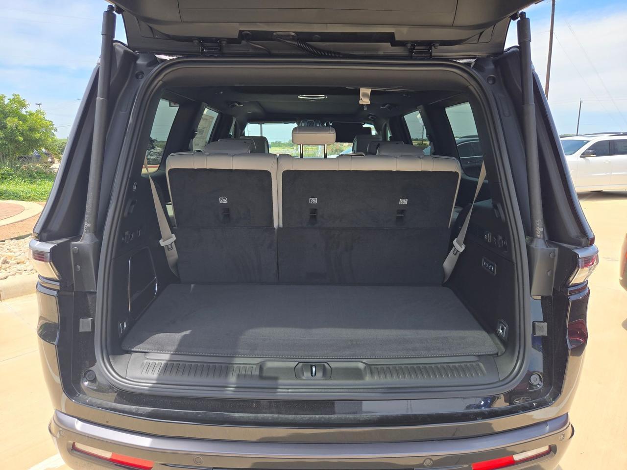 2026 Jeep Grand Wagoneer Castroville TX