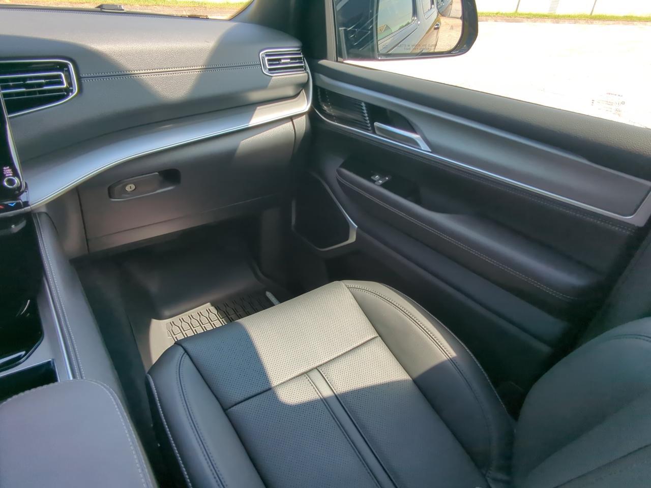 2026 Jeep Grand Wagoneer Winder GA