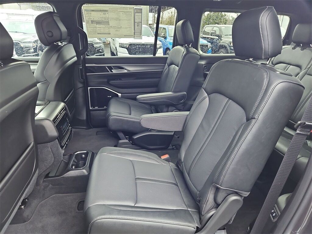 2026 Jeep Grand Wagoneer Altitude Gresham OR