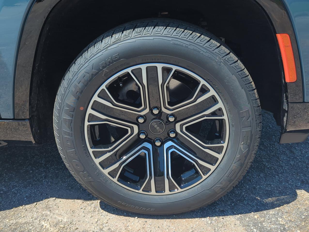 2026 Jeep Grand Wagoneer Base Appleton WI