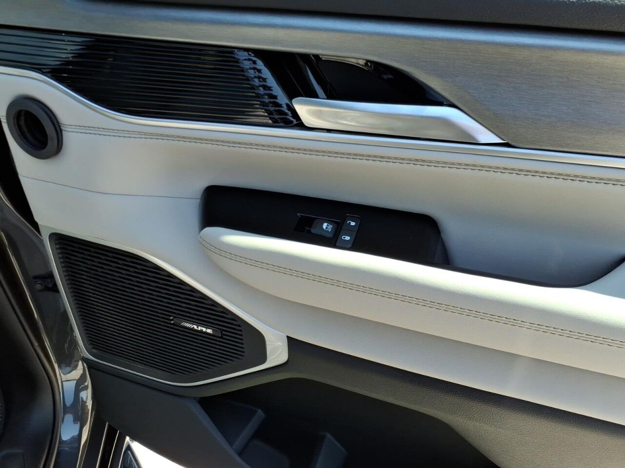 2026 Jeep Grand Wagoneer L Uvalde TX