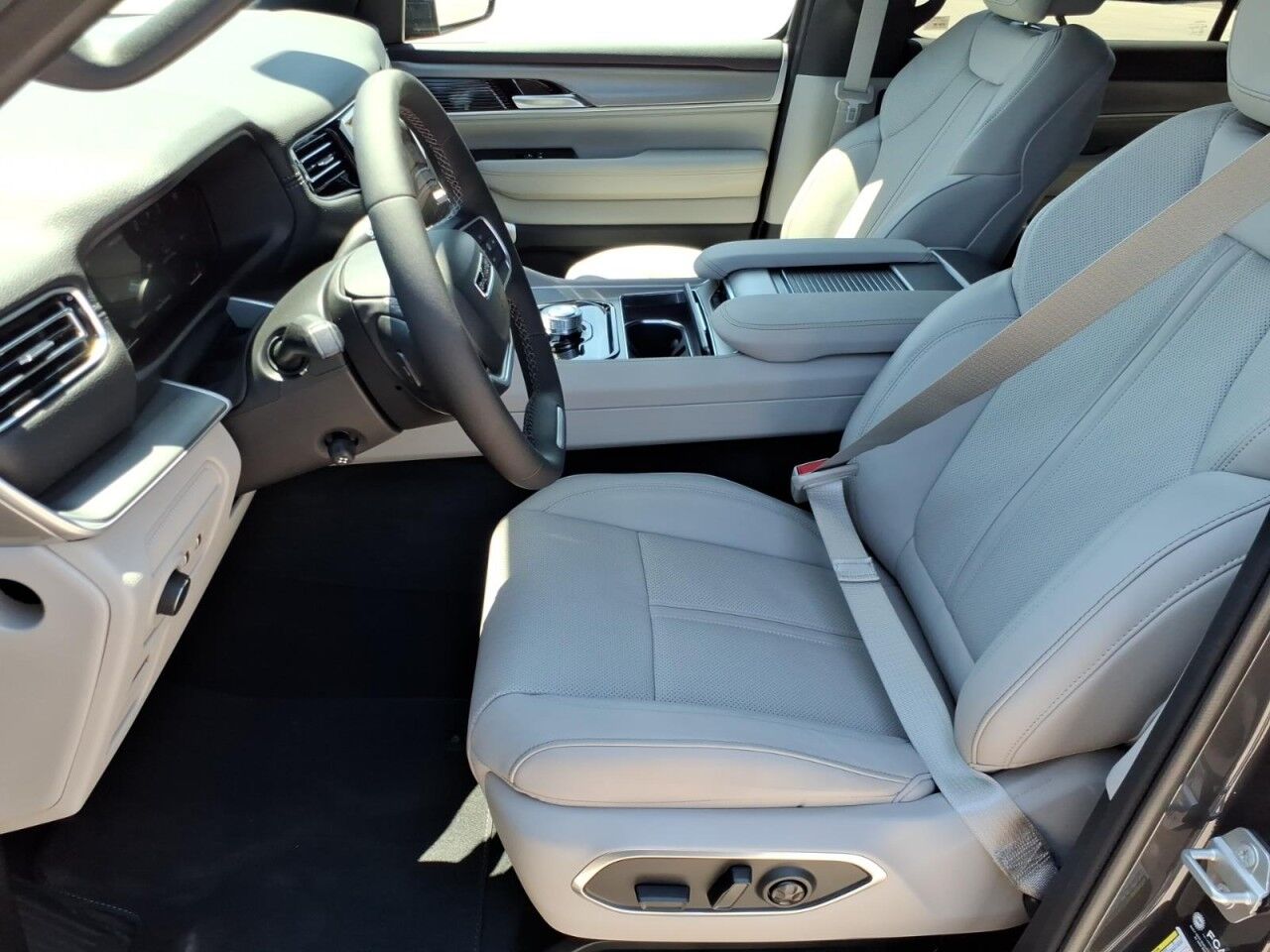2026 Jeep Grand Wagoneer L Uvalde TX