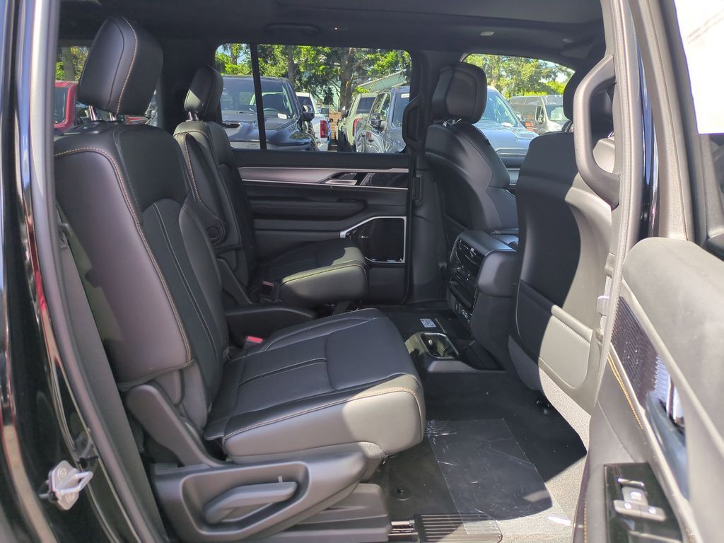 2026 Jeep Grand Wagoneer L Gresham OR