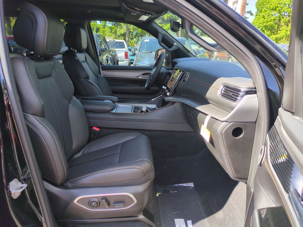 2026 Jeep Grand Wagoneer L Gresham OR