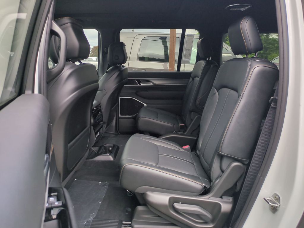 2026 Jeep Grand Wagoneer L Gresham OR