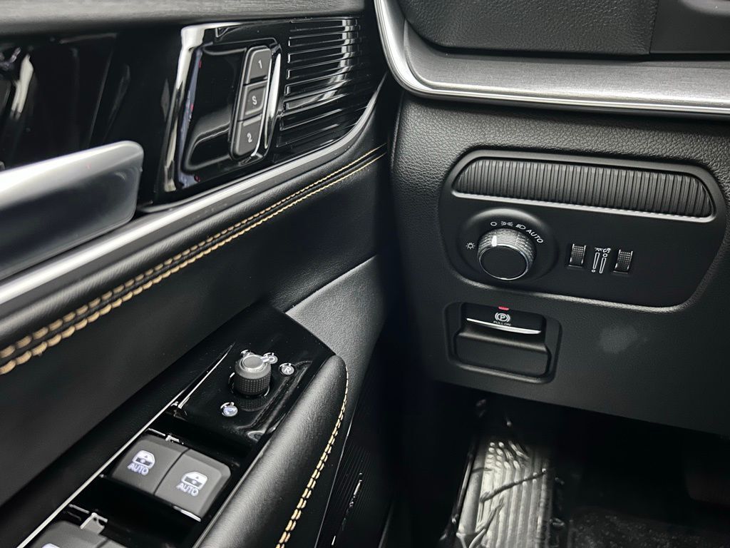 2026 Jeep Grand Wagoneer L Portland OR