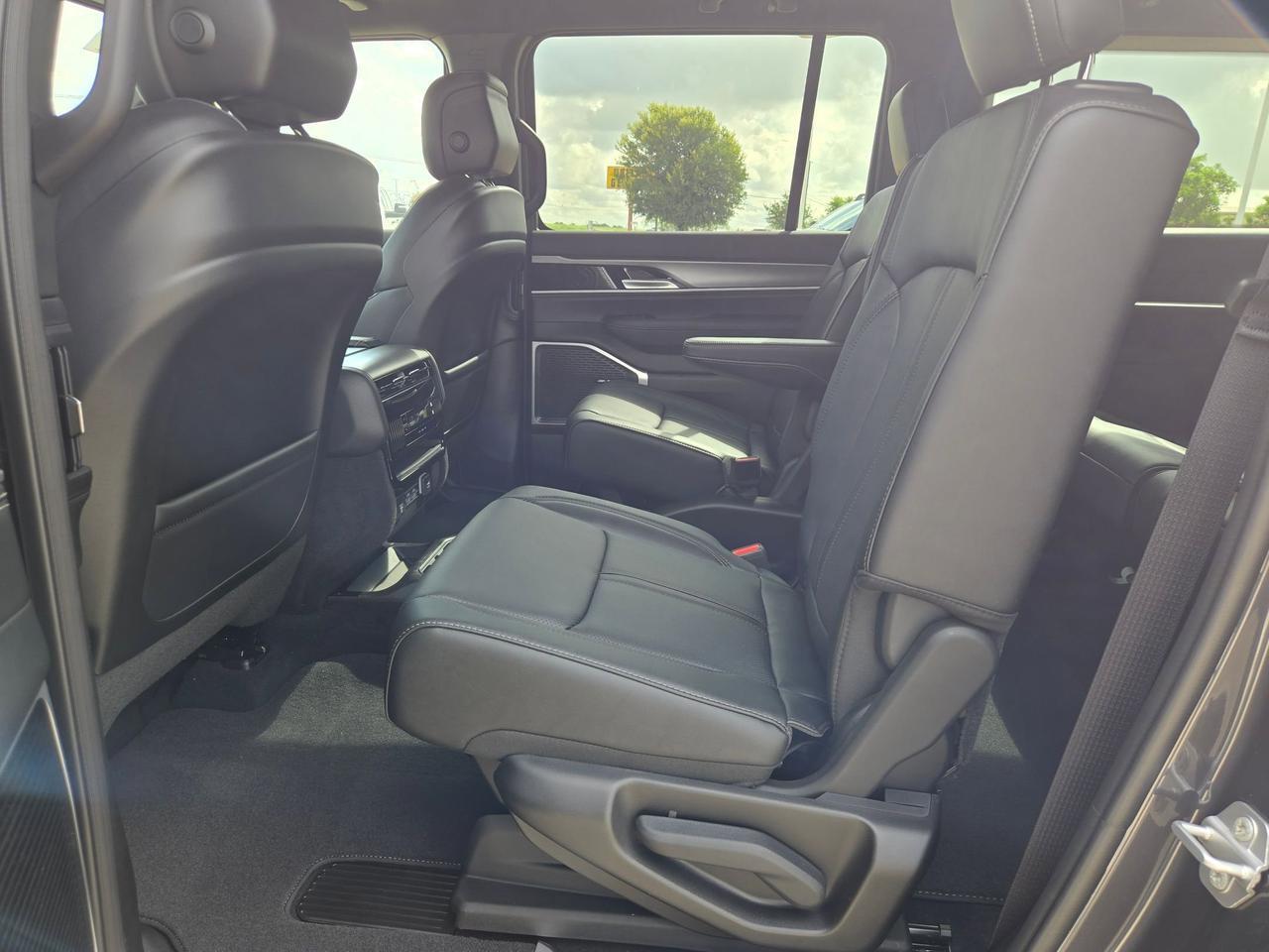 2026 Jeep Grand Wagoneer L Castroville TX