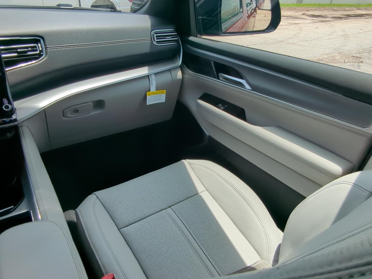 2026 Jeep Grand Wagoneer L Winder GA