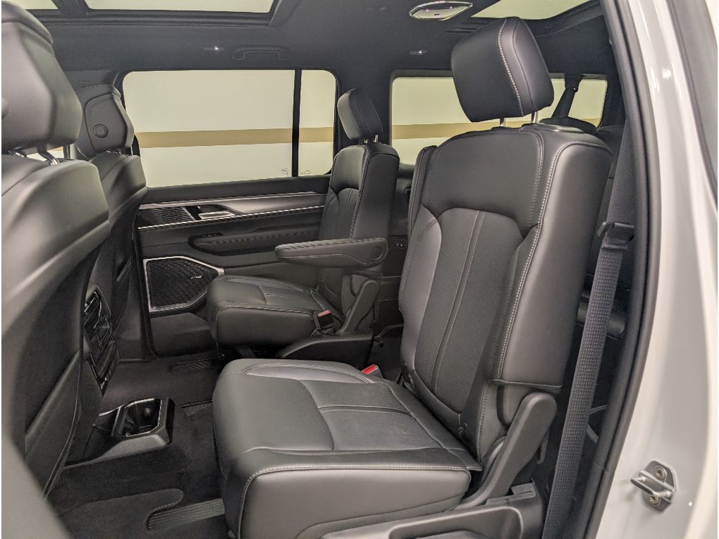 2026 Jeep Grand Wagoneer L Base Bozeman MT