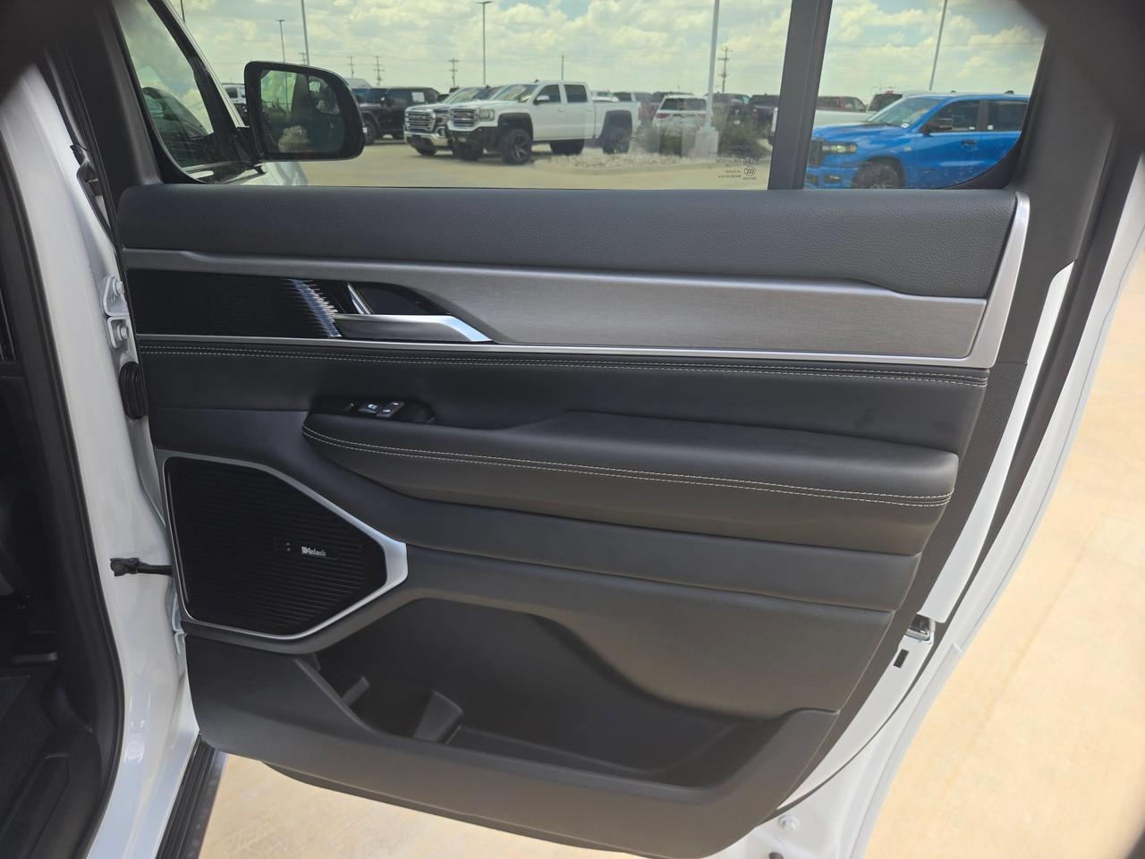 2026 Jeep Grand Wagoneer L Limited Altitude Castroville TX