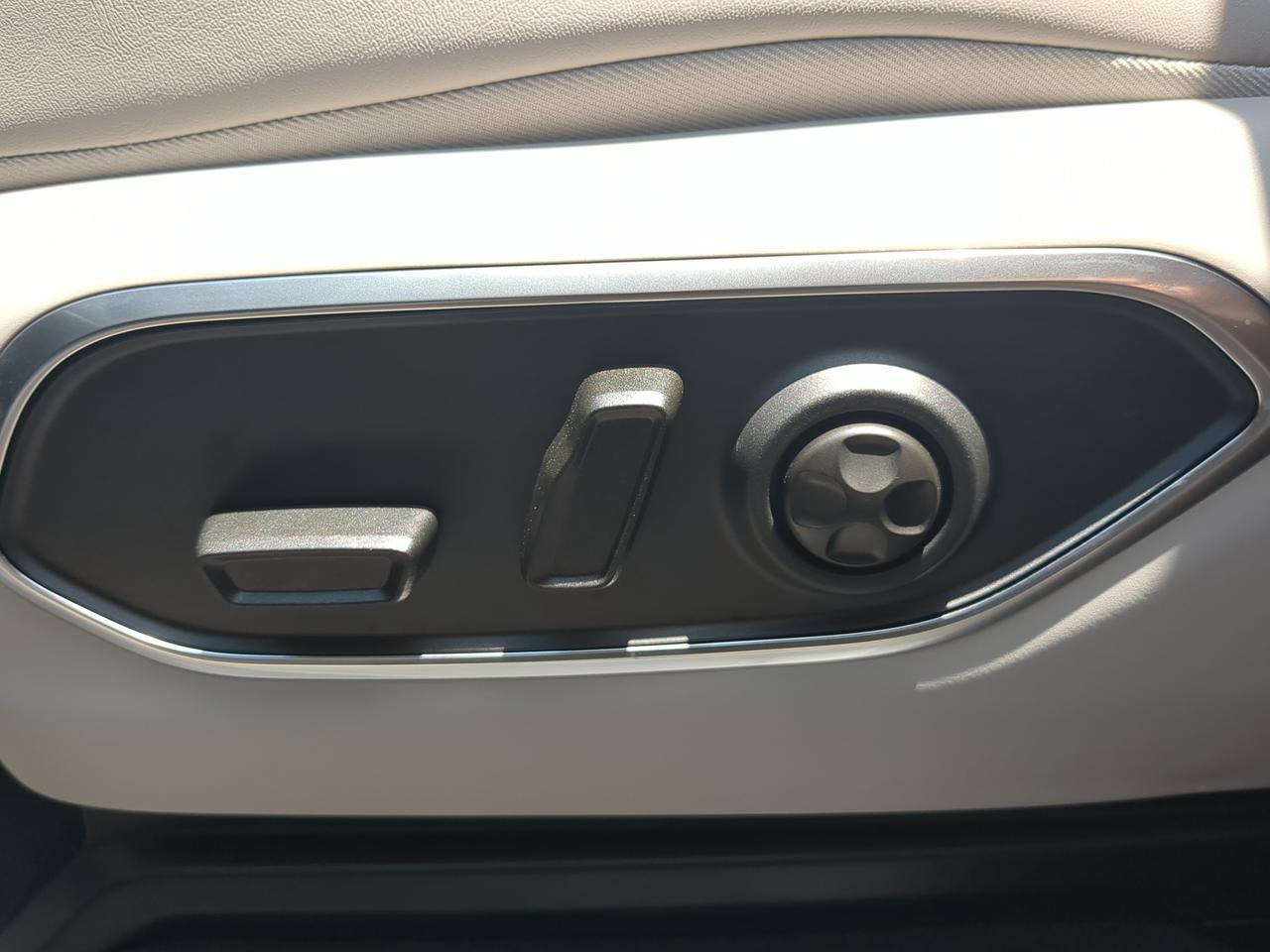 2026 Jeep Grand Wagoneer L Limited Altitude Winder GA