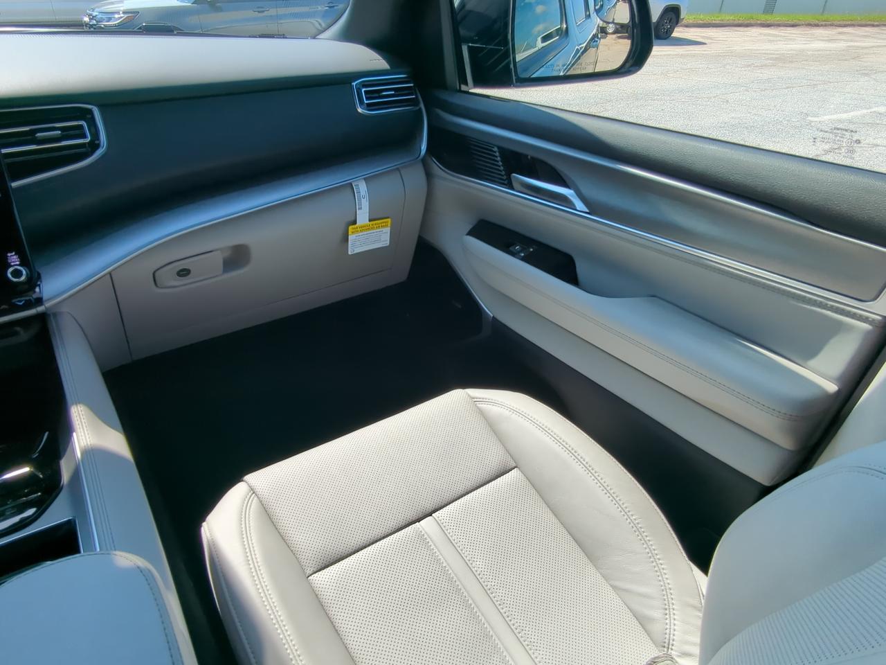 2026 Jeep Grand Wagoneer L Limited Reserve Appleton WI