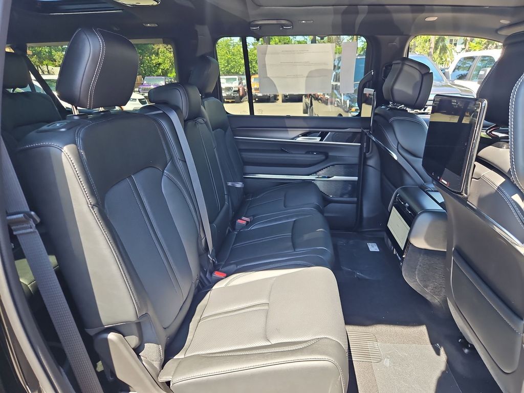 2026 Jeep Grand Wagoneer L Summit Obsidian Gresham OR
