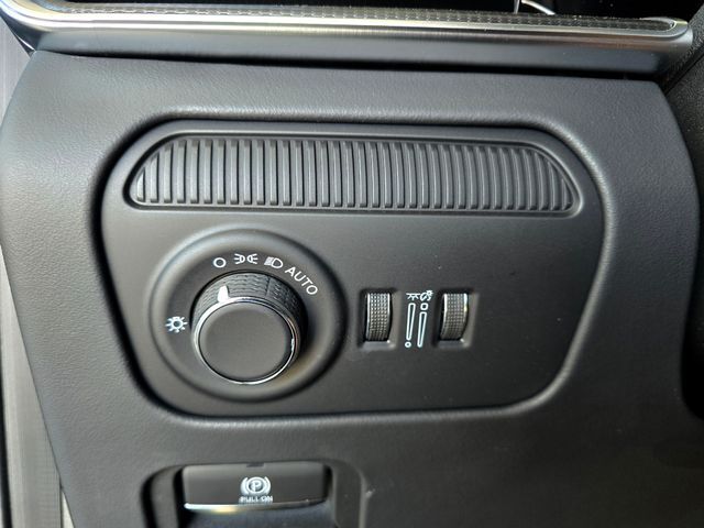 2026 Jeep Grand Wagoneer L Summit Reserve Folsom CA