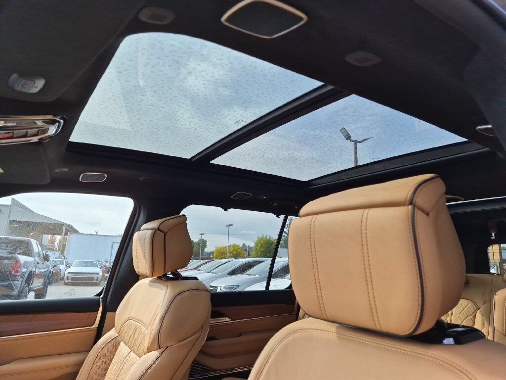 2026 Jeep Grand Wagoneer L Summit Reserve Gresham OR