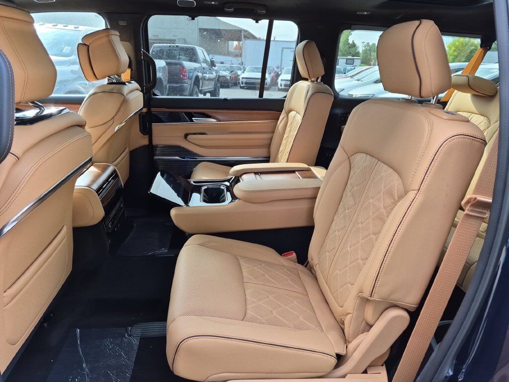 2026 Jeep Grand Wagoneer L Summit Reserve Gresham OR