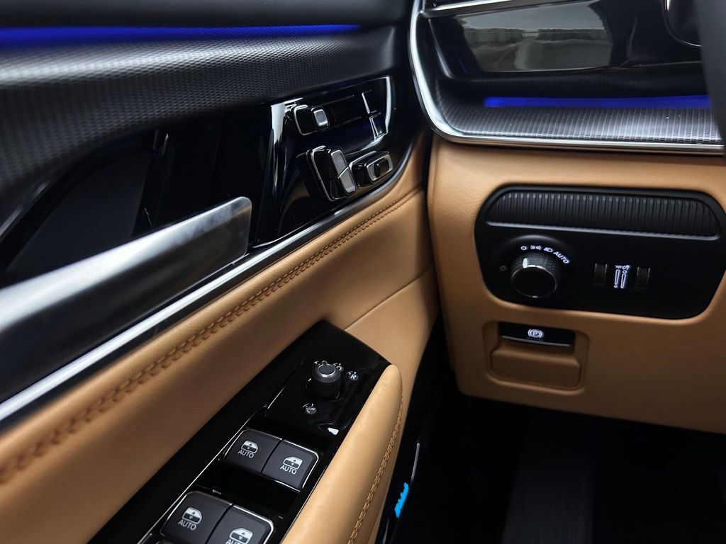 2026 Jeep Grand Wagoneer L Summit Reserve Portland OR