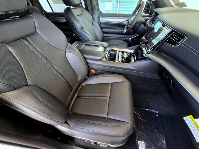 2026 Jeep Grand Wagoneer Limited Altitude Folsom CA
