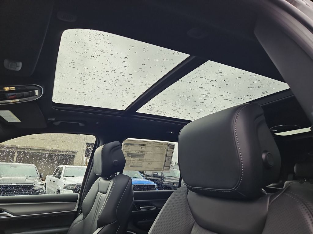 2026 Jeep Grand Wagoneer Limited Altitude Gresham OR