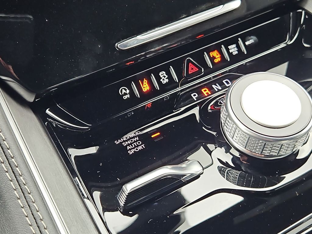 2026 Jeep Grand Wagoneer Limited Altitude Gresham OR