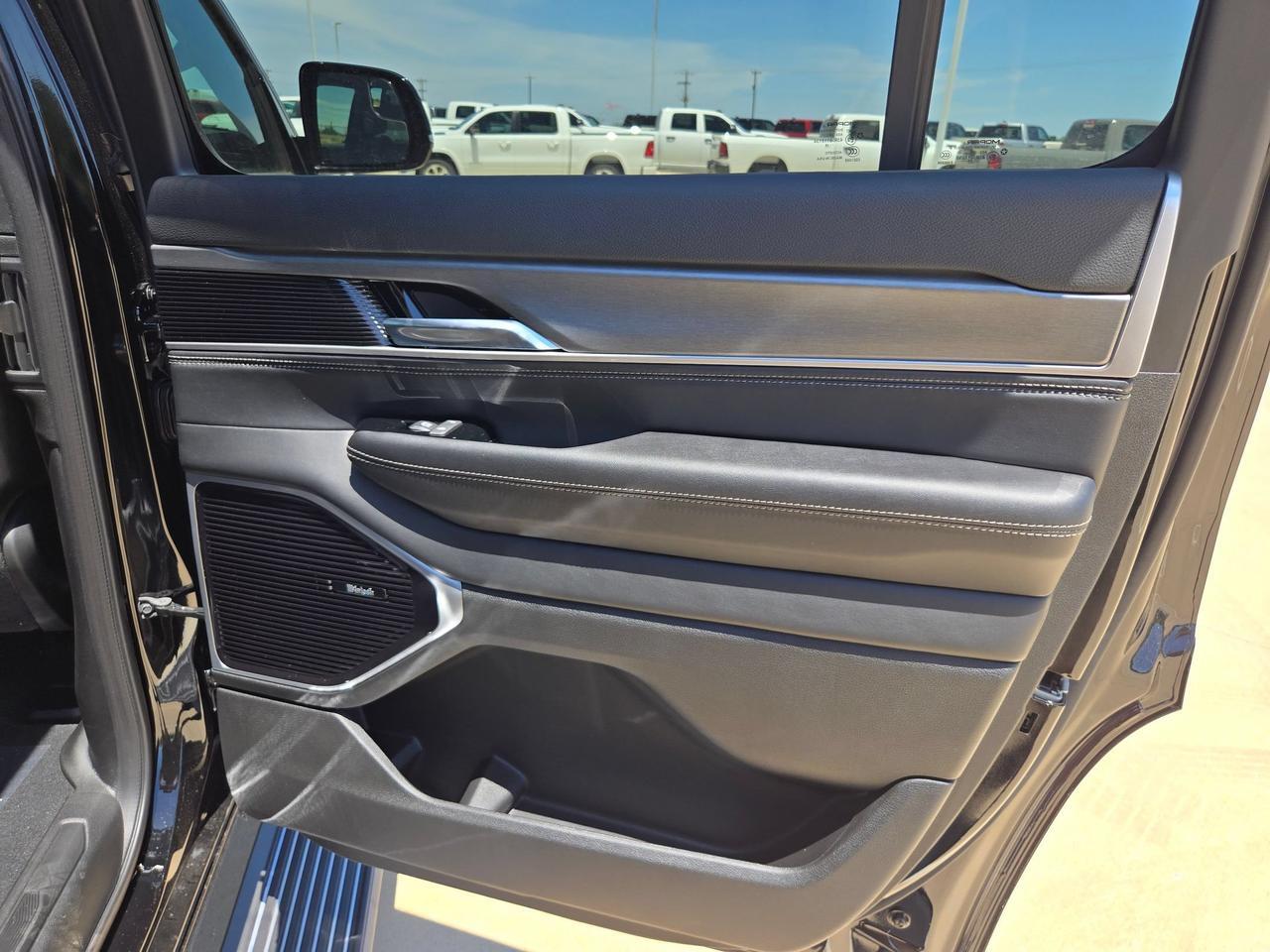 2026 Jeep Grand Wagoneer Limited Altitude Castroville TX