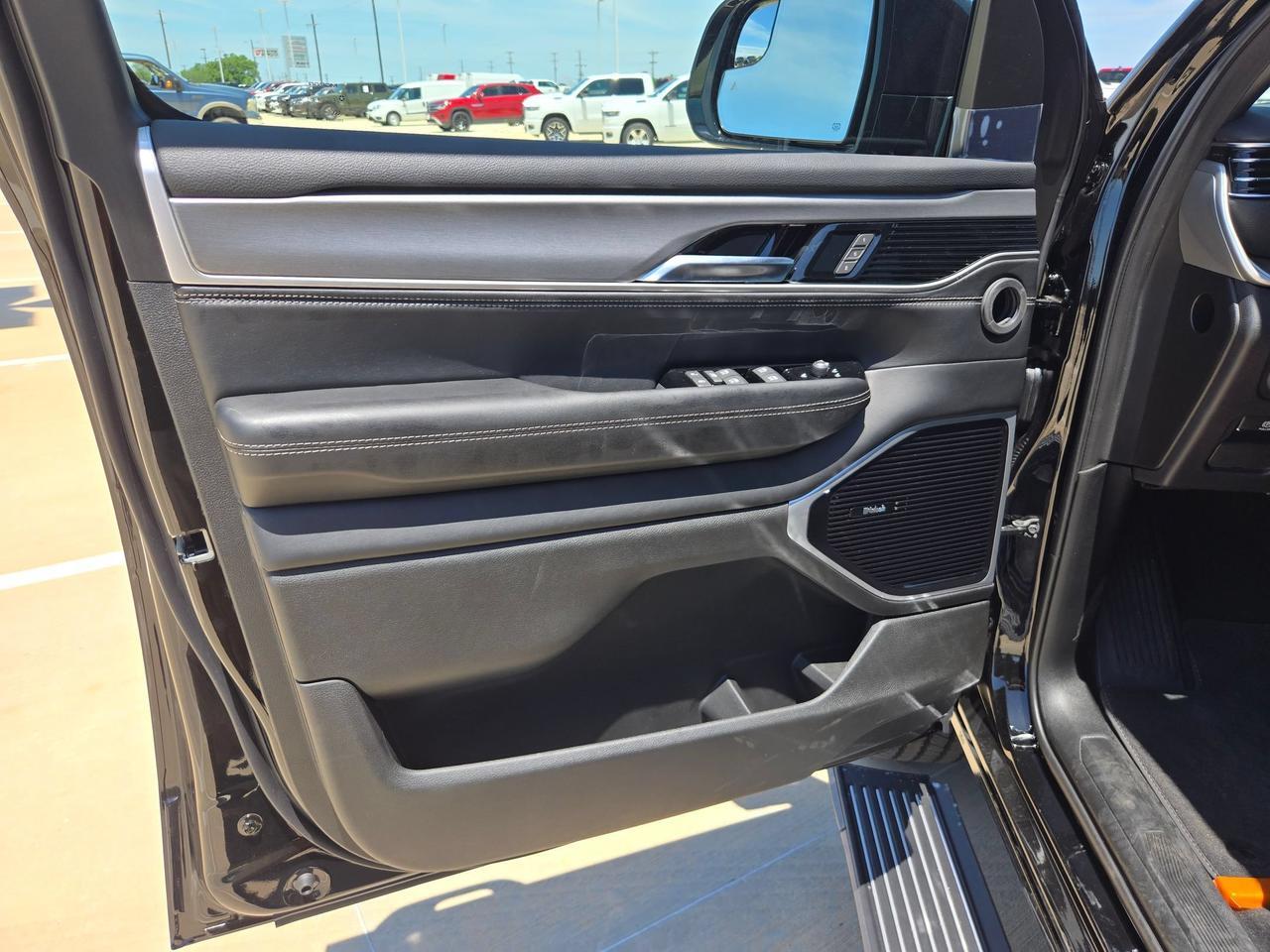 2026 Jeep Grand Wagoneer Limited Altitude Castroville TX