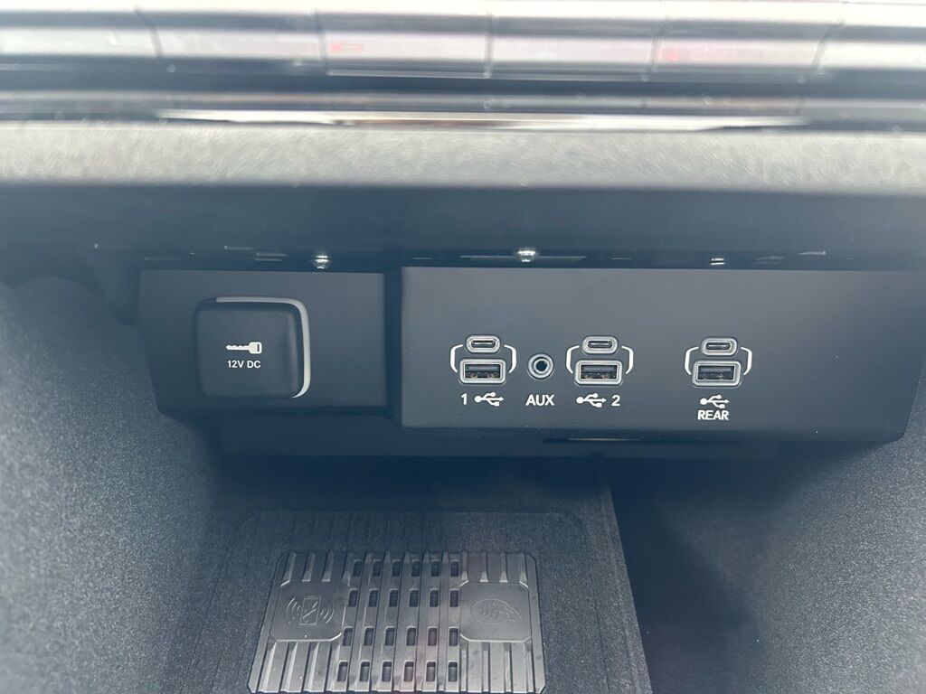 2026 Jeep Grand Wagoneer Limited Crestwood KY