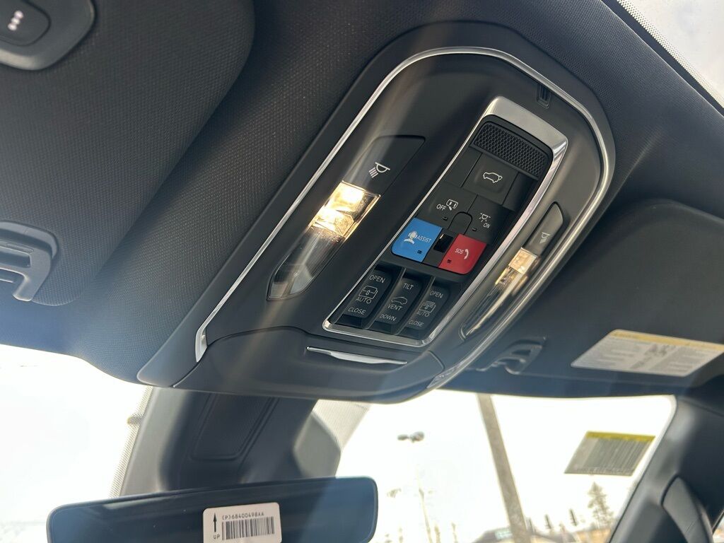 2026 Jeep Grand Wagoneer Limited Crestwood KY