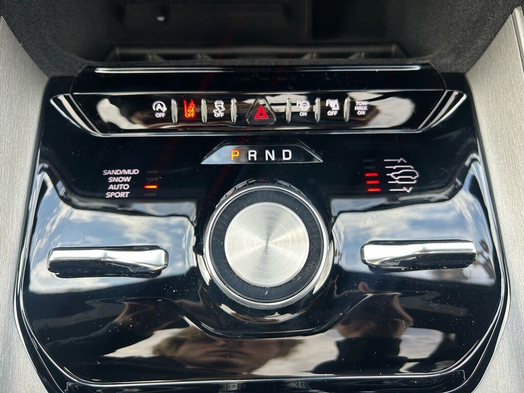 2026 Jeep Grand Wagoneer Limited Crestwood KY