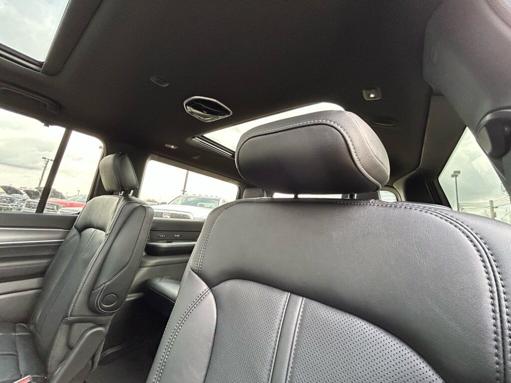 2026 Jeep Grand Wagoneer Limited Crestwood KY