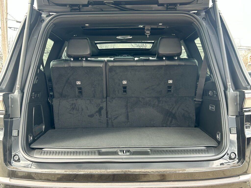 2026 Jeep Grand Wagoneer Limited Crestwood KY