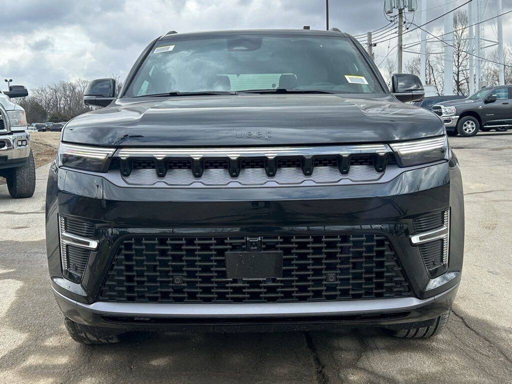 2026 Jeep Grand Wagoneer Limited Crestwood KY