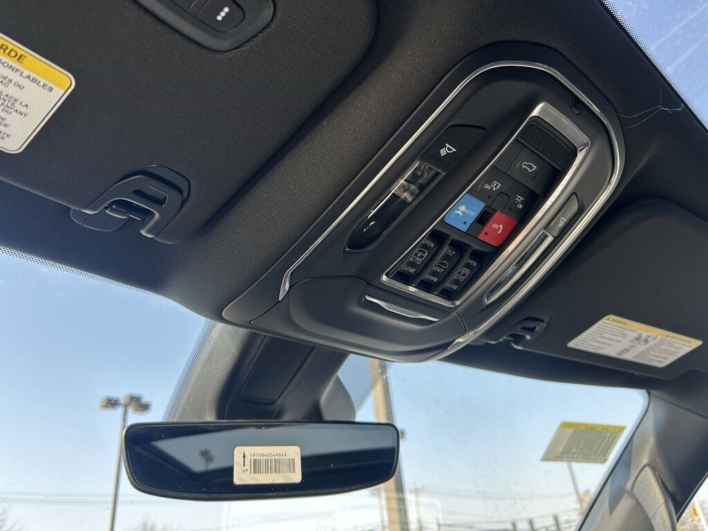 2026 Jeep Grand Wagoneer Limited Crestwood KY