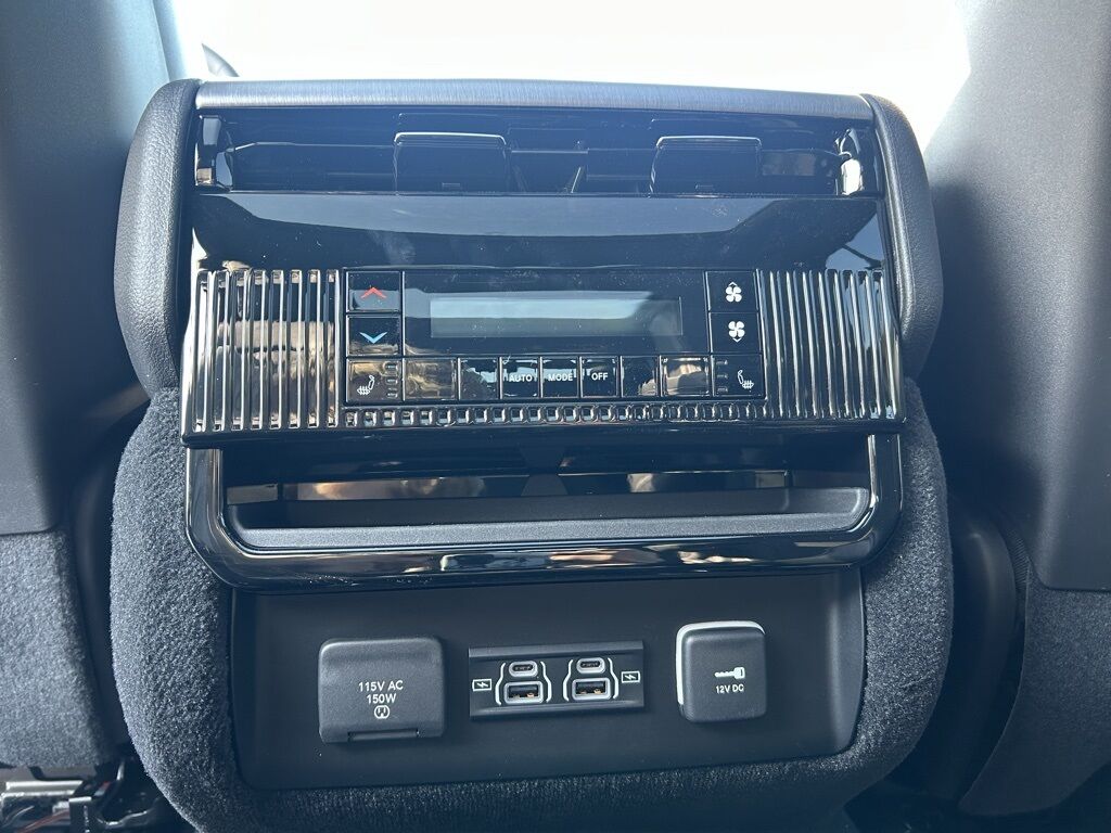 2026 Jeep Grand Wagoneer Limited Crestwood KY