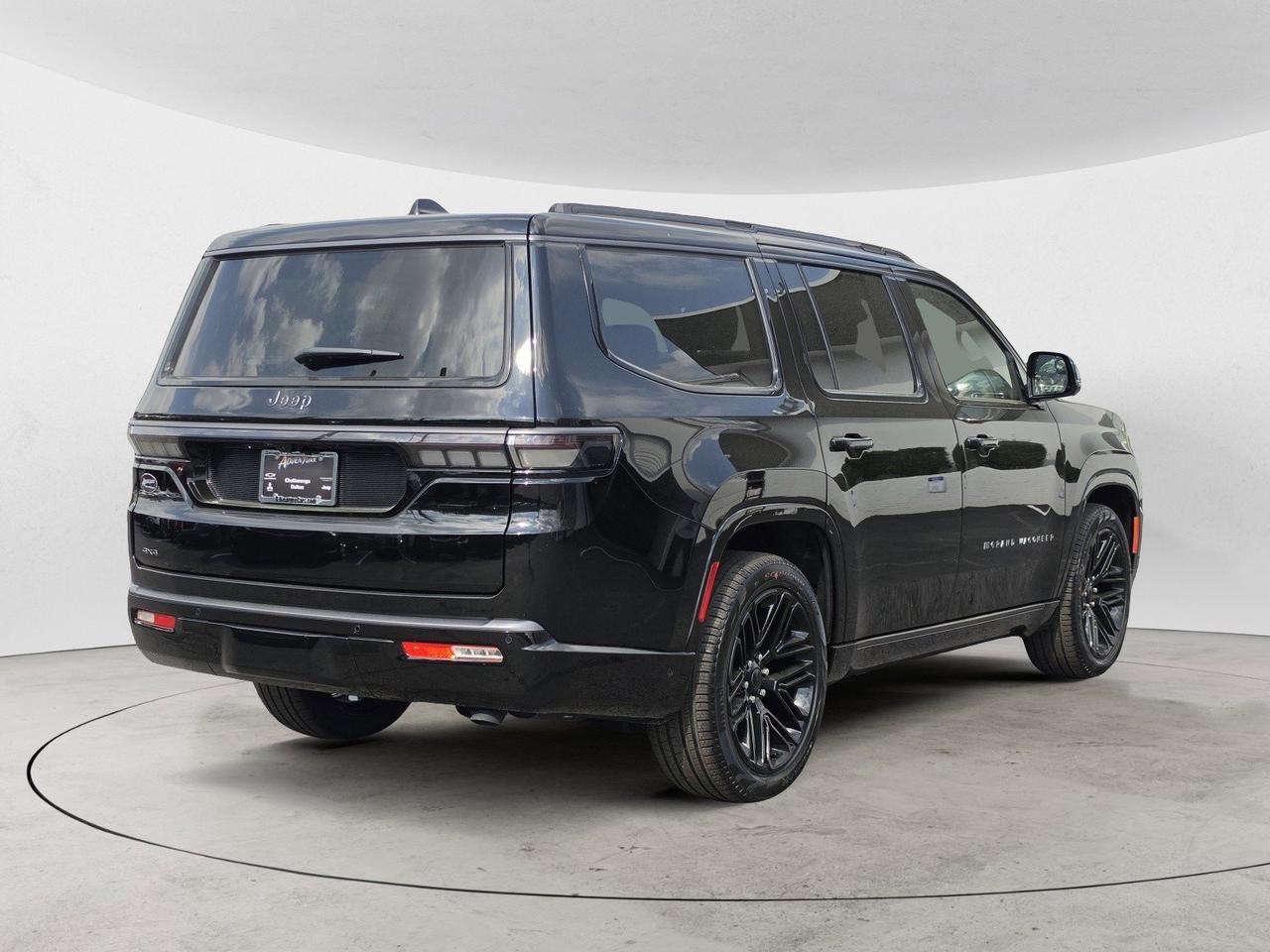 2026 Jeep Grand Wagoneer Limited Reserve