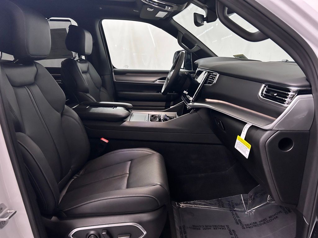 2026 Jeep Grand Wagoneer Limited Reserve Portland OR