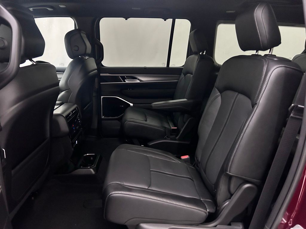2026 Jeep Grand Wagoneer Limited Reserve Portland OR