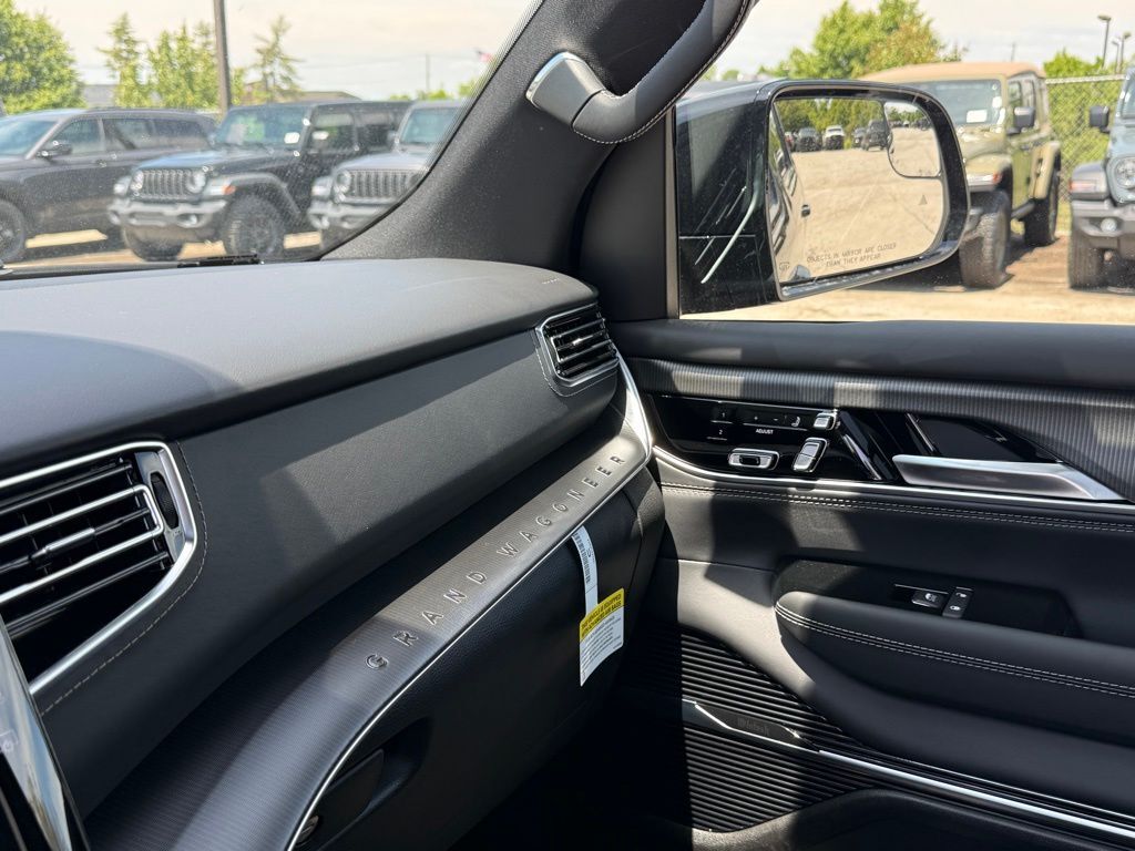 2026 Jeep Grand Wagoneer Summit Obsidian Crestwood KY