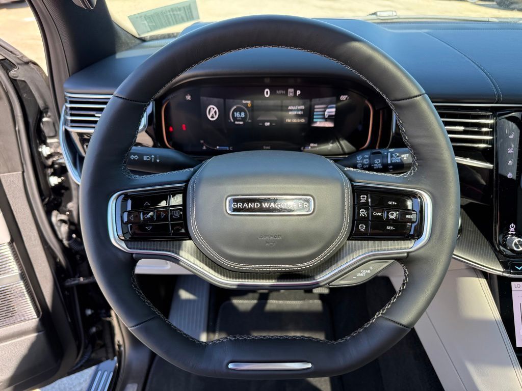 2026 Jeep Grand Wagoneer Summit Obsidian Crestwood KY